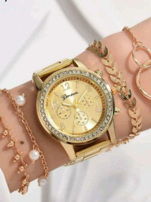 Watch with 4 bracelets new