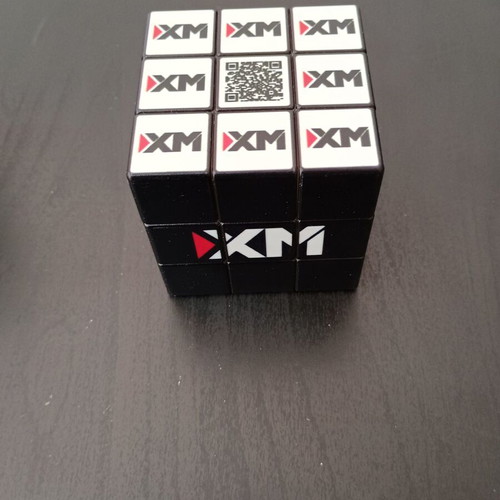 Rubik's Cube game like new
