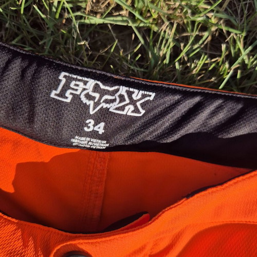 Fox MTB shorts size 34, like new, bright orange