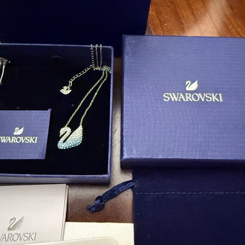 Swarovski Swan Necklace new, two-tone blue and silver