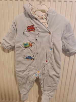 Schnizler baby romper like new for boys 74 cm
