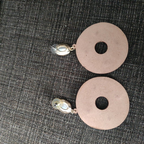 Pink earrings like new