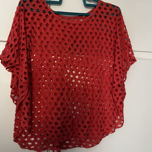 Beach top one size red like new