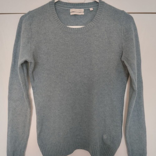 Christian Lacroix 100% Merino Wool Sweater like new, size XS/S, blue turquoise