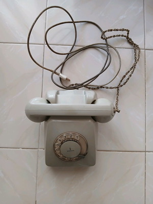 Siemens vintage rotary dial telephone used
