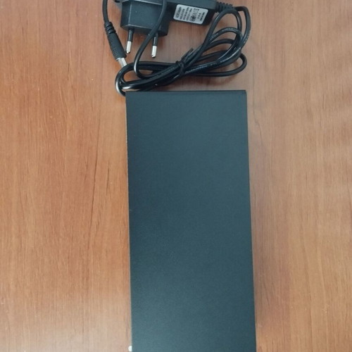 PC VGA Audio Splitter MOD:CA3504A like new