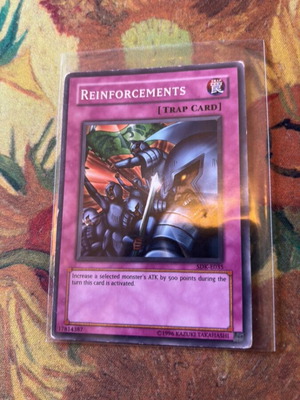 Reinforcements SDK-E035 Yugioh card used, good condition
