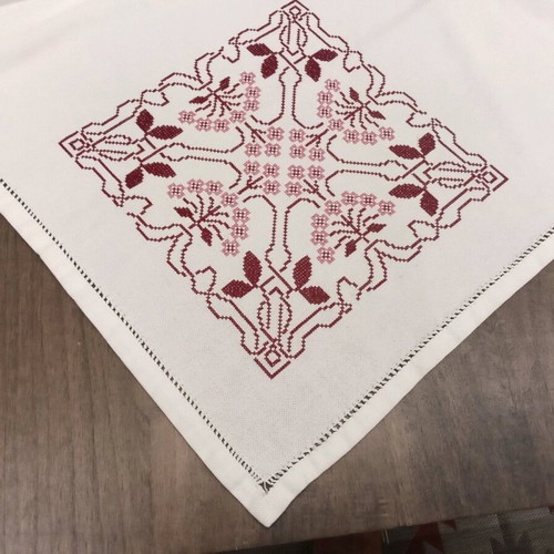 Embroidered tablecloth in white etimina with burgundy and pink shades, new