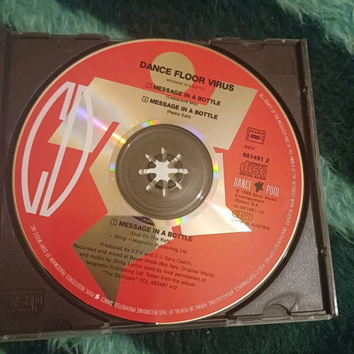 Cds like new, genuine
