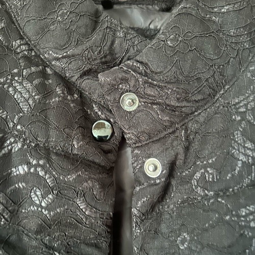 Women's short-sleeve jacket with lace like new, black