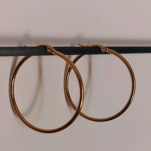 Medium-sized hoop earrings new, stainless steel gold-colored