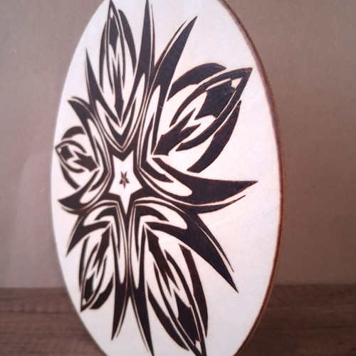 Mandala decorative woodcut new, diameter 20 cm