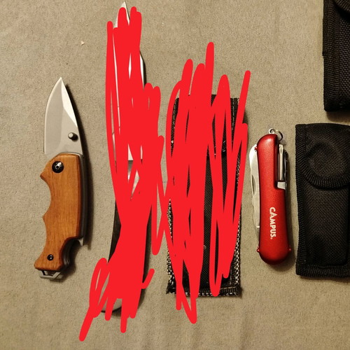 EDC set like new with wooden knife and multitool