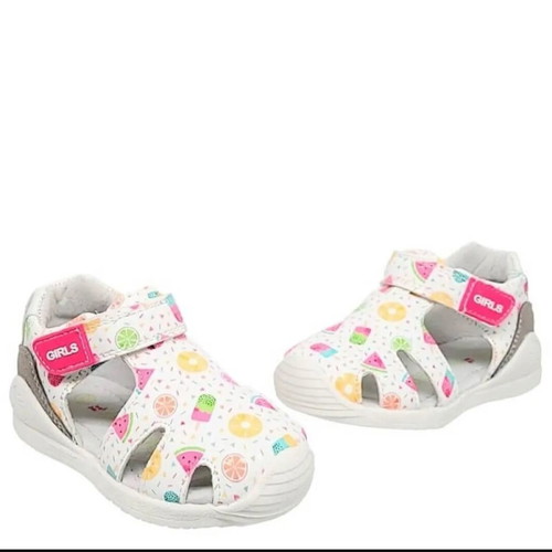 Smart Kids sandals size 20 used with ice cream design