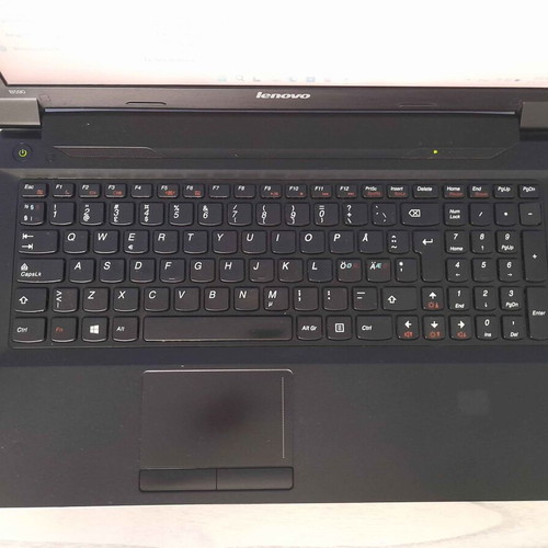 Lenovo B590 laptop with Intel Core i3, 8GB RAM, 128GB SSD