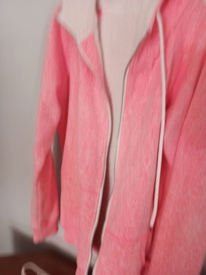 Women's fleece-lined pink jacket