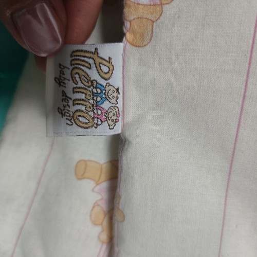 Crib blanket used, good condition
