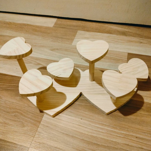 Wooden succulent stand new, for 6 pieces