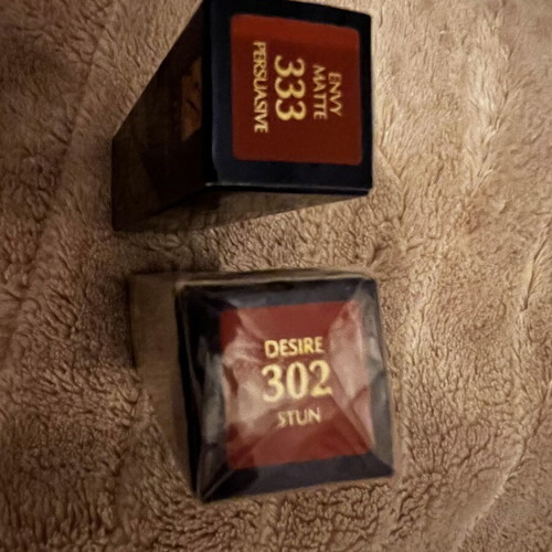 Estée Lauder Lipstick new