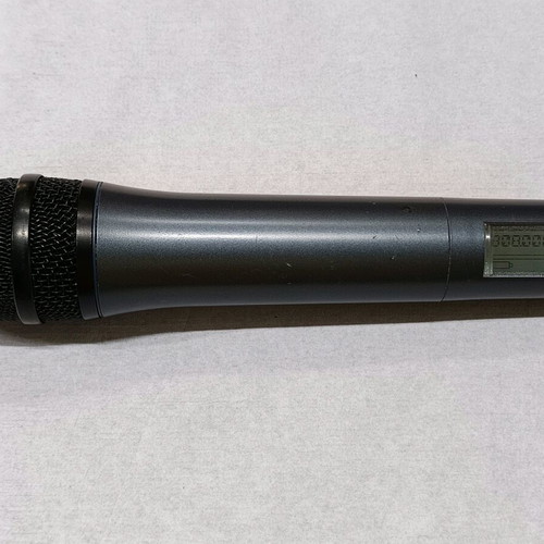 Sennheiser EW300 G2 wireless microphone used