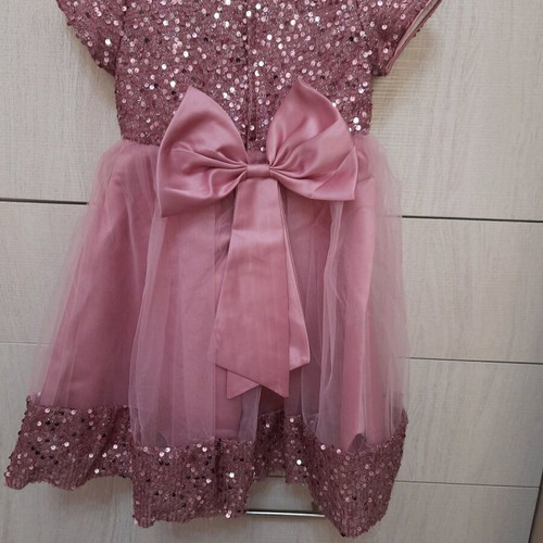 Fairy dress new for 4-5 years old, pink with sequins
