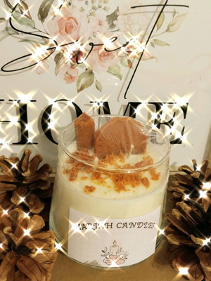 Scented candle new from soy wax with melomakarono fragrance