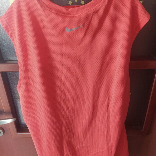 Nike Running Dri-FIT Tank Top size M like new, coral