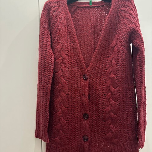 Benetton cardigan burgundy like new, size XS