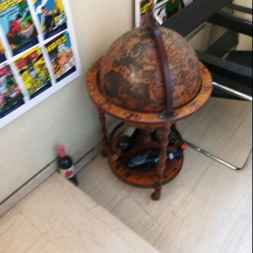 Bar furniture globe bar like new, solid eucalyptus wood