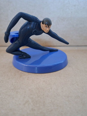 Marvel hero used with base missing left hand