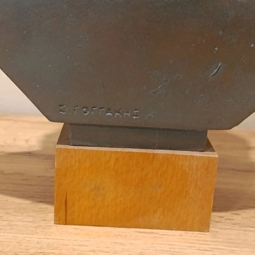 Beethoven Ludwig van bust used, heavy 29x20 cm with sculptor's engraved name