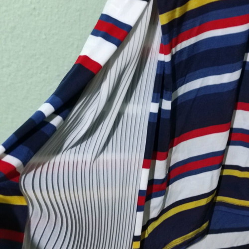 Sfizio women's dress like new, colorful, modern
