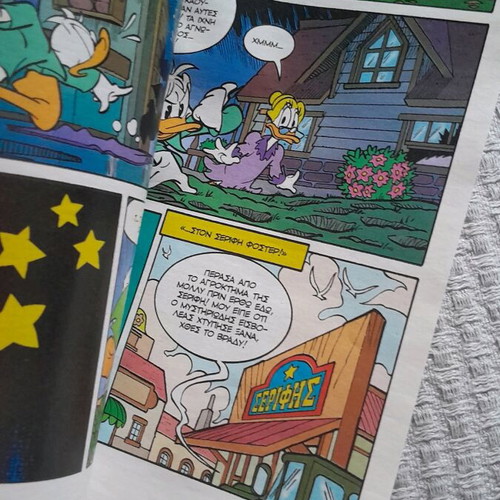 Mickey Mouse magazine #322 like new
