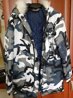 Women's jacket military style with fur hood like new