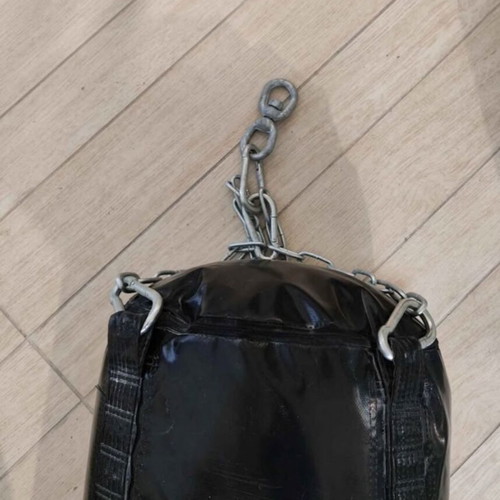 Hanging boxing bag, 1.50m height, ~40 kg
