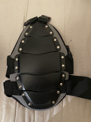 Hudora back protector shell used for moto ski snowboard skates
