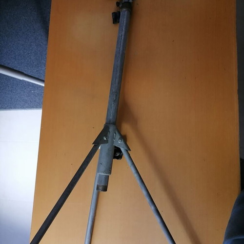 Grouner 1` Type 342 brass water sprinkler with tripod new