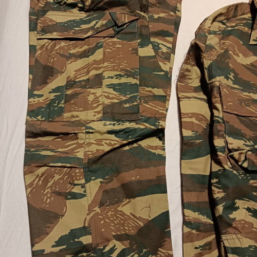 Military camouflage uniform set Small size, new