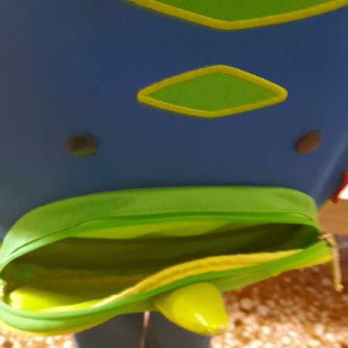 School backpack for kindergarten used in good condition