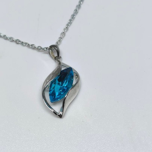 Necklace with Blue Marquise Crystal silver finish like new