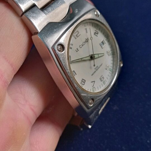 Le CACHOT men's watch like new with bracelet