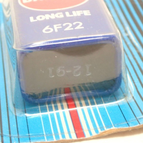 Daimon 9V Vintage Battery New in Original Packaging