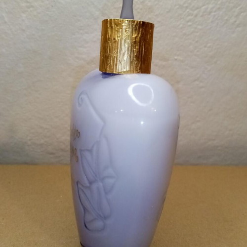 Lolita Lempicka perfumed body cream display dummy like new