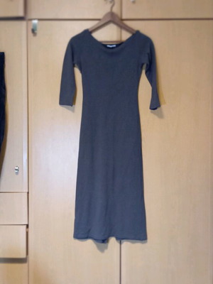 Victoria Kyriakides dress grey like new, size M