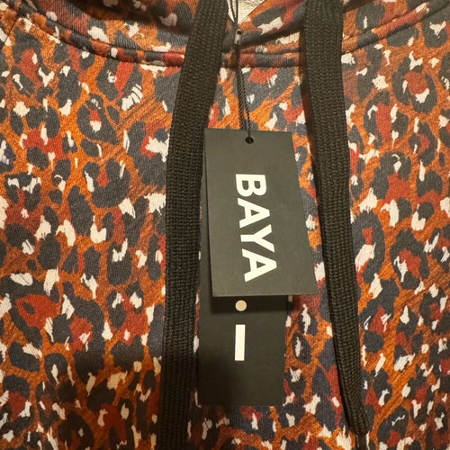 Baya oversized one size sweatshirt new with print