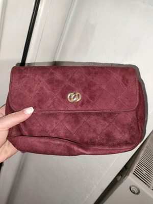 Various women's shoulder bags like new