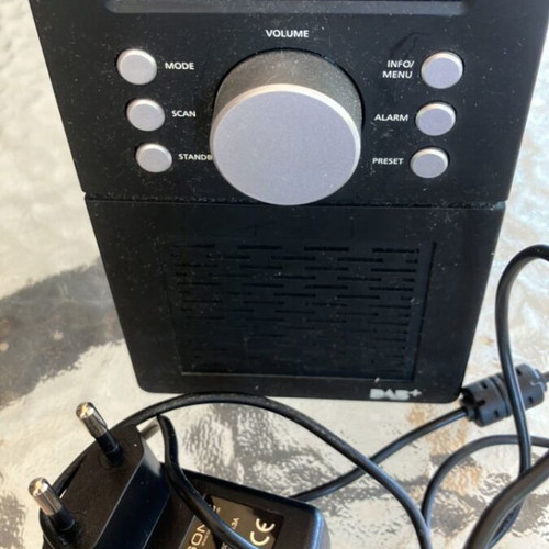 Scansonic FM/DAB+ radio used with alarm and original power adaptor