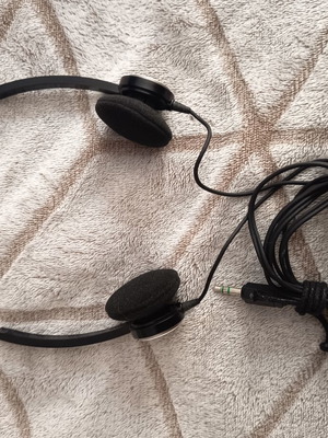 Vintage '80s Sony MDR-30 Dynamic Stereo Headphones