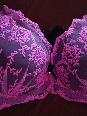 Bras with underwire and padding size 85C new, set of 3