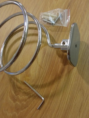 Bathroom accessory like new